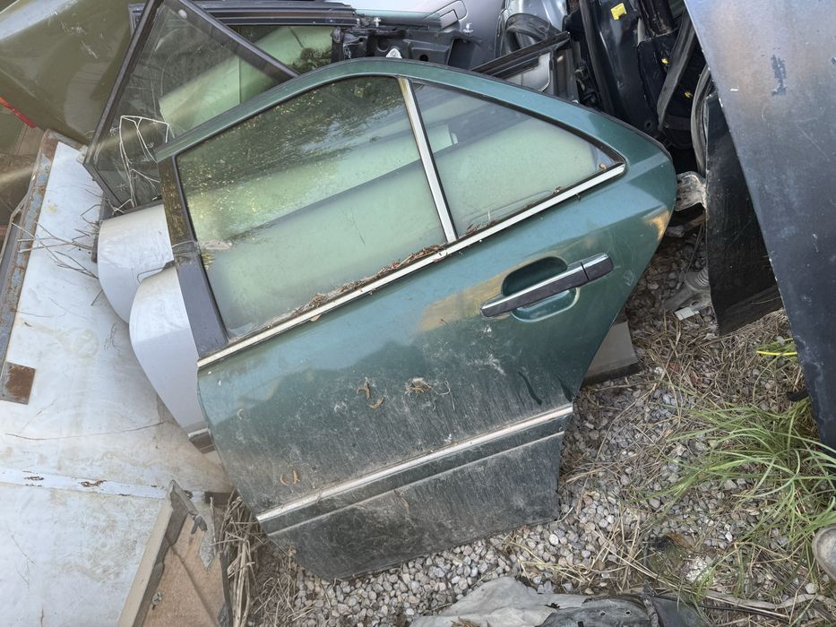 Двери от мерсадес бенз w202