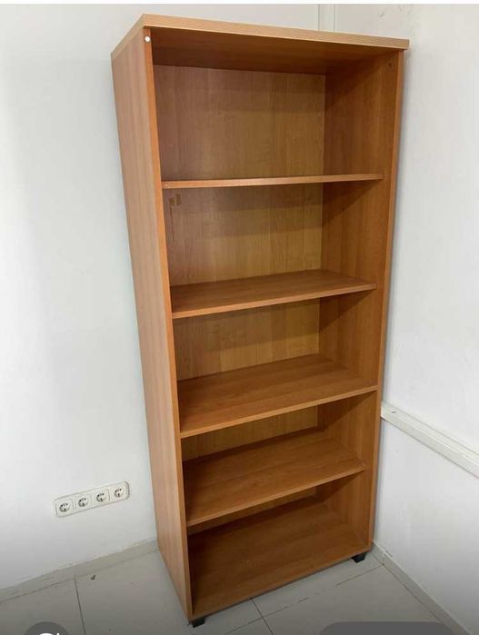 Продам стеллажи,5 полок