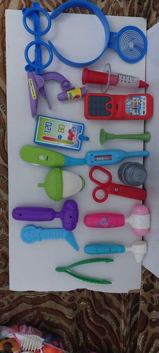 Набор игрушек больничка