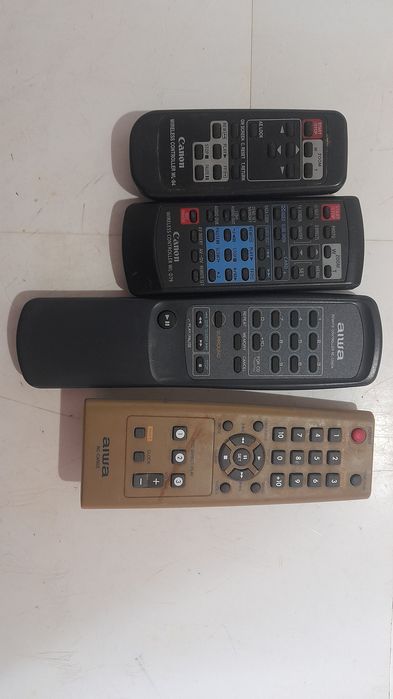 Telecomanda canon+aiwa