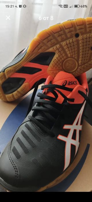 Продавам чисто нови спортни обувки,едни от най-красивите модели на Asi