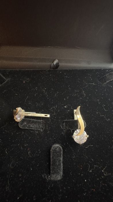 Кушум-  зирак, браслет Tiffany&Co брендидан, комплект зирак ва узук