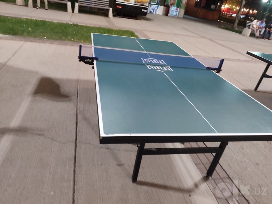 Tennisla  sotiladi