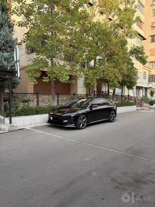 Nio ET5 T