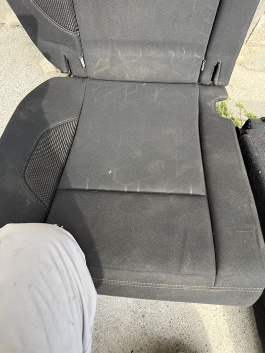 Салон за Пежо Peugeot 2008 обикновен плат ном 688