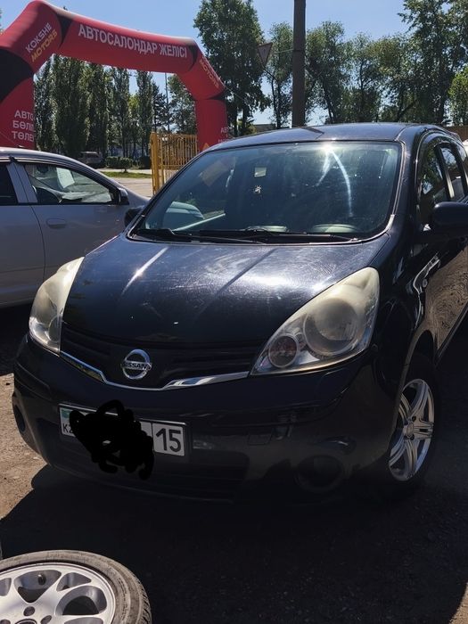 Nissan note 2012 года продам