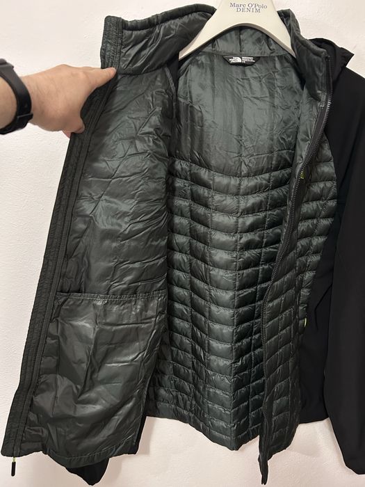 Geaca The North Face HyVent barbat marimea L - Stare impecabila
