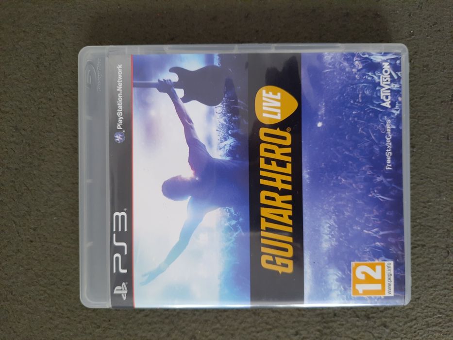 Vand doua jocuri PS3