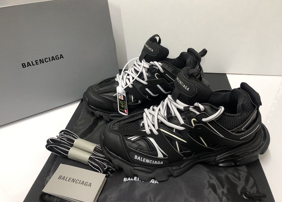 Balenciaga Track Black/White Stripe Balenciaga Track Made Vietnam