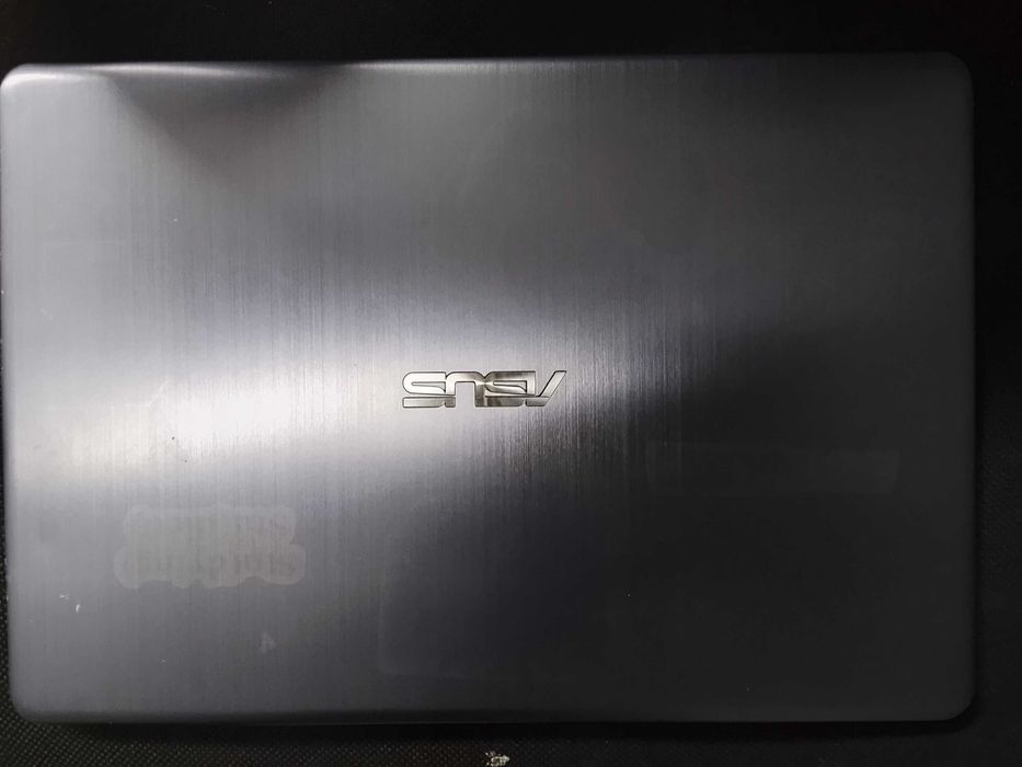 Ноутбук Асус sonik master