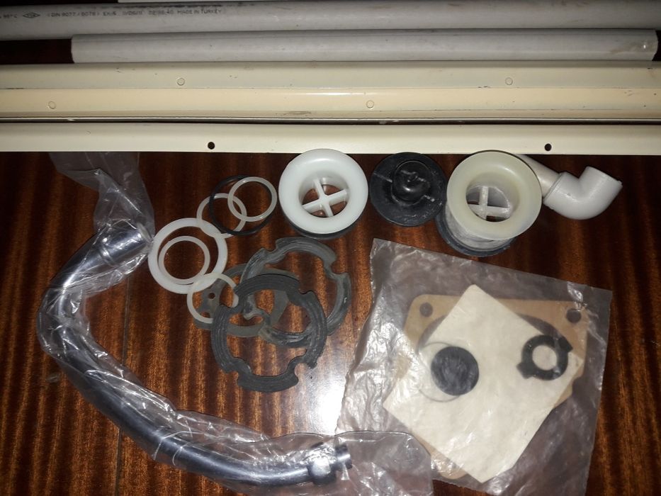 •сантехнитеская фурнитура•