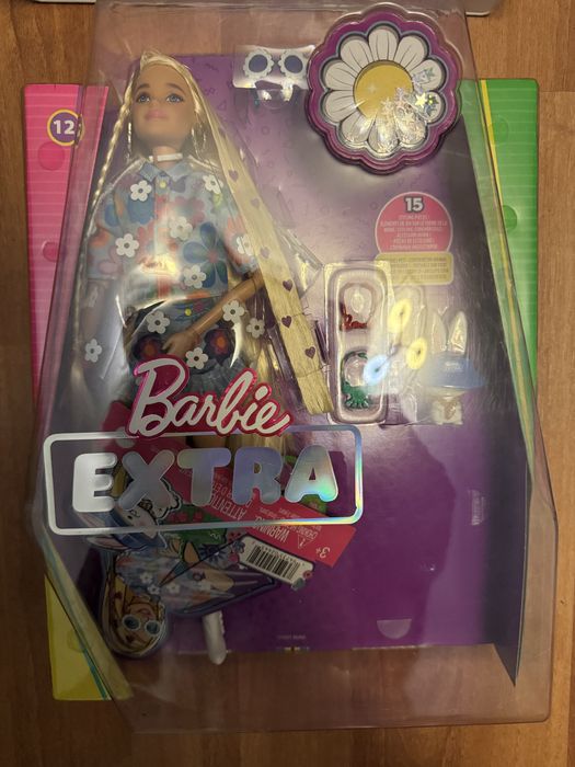 Barbie papusa set accesorii noi sigilate extra Chelsea