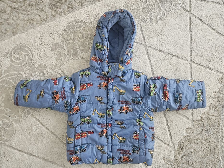 Детскии комбинезон