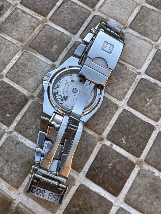 Продается часы Tissot