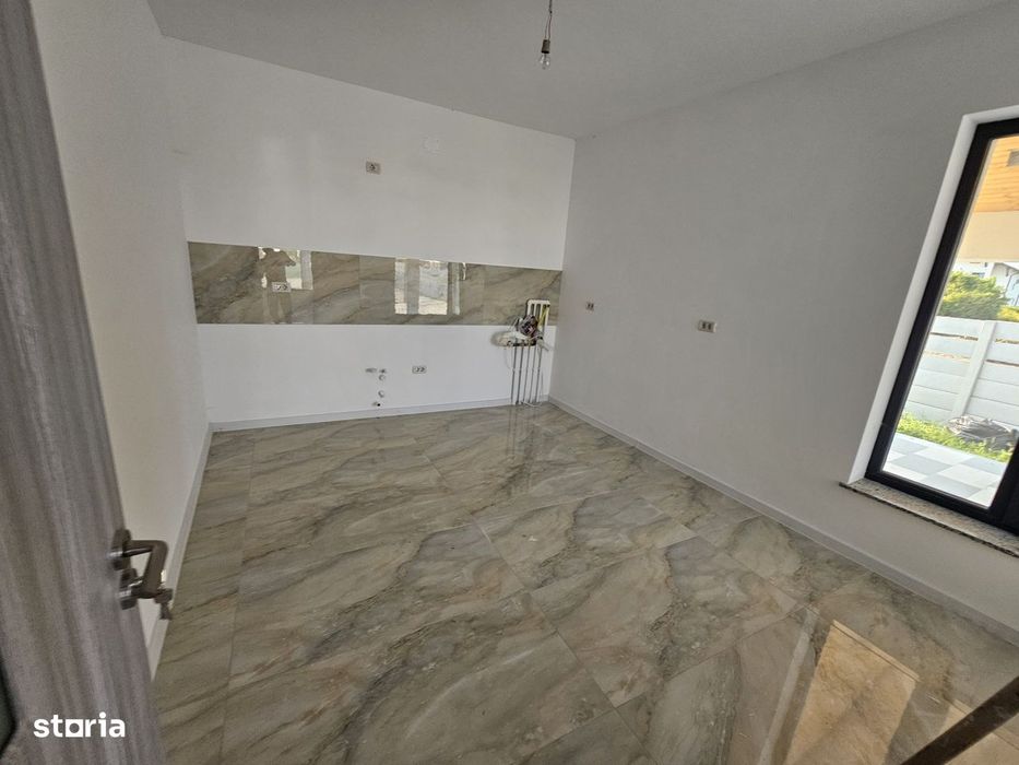 Casă modernă pe parter!
Mutare Imediată!
Ștefănești, zona Zăvoi