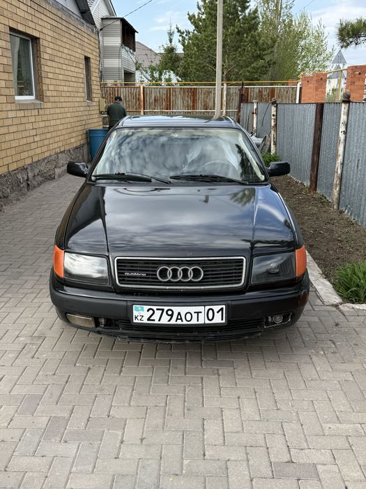 AUDI 100      1994года quatro
