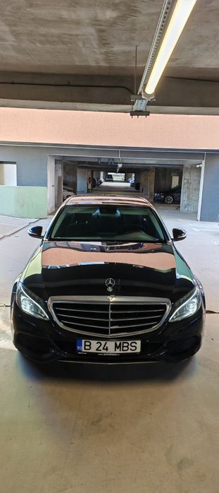 Se vinde Mercedes-Benz C 200 Bluetec, 2015.