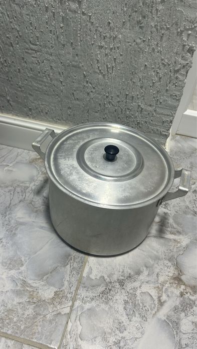 Набор кастрюлей для мяса и супа бу