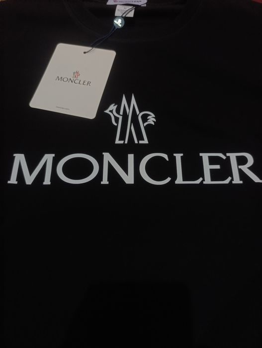 Толстовка Moncler