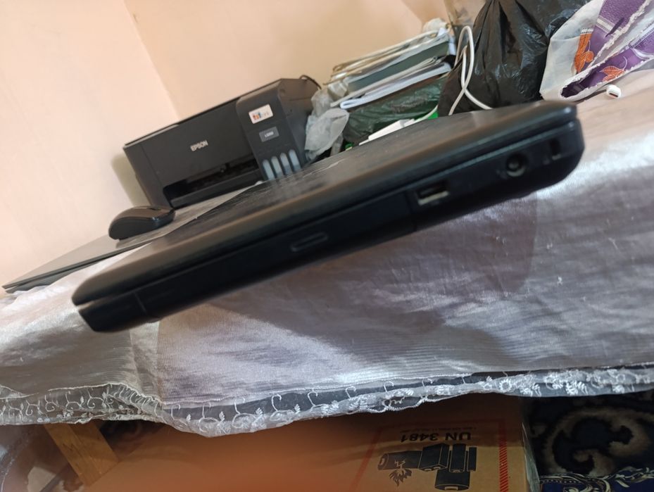 Office ishlari uchun arzon noutbook