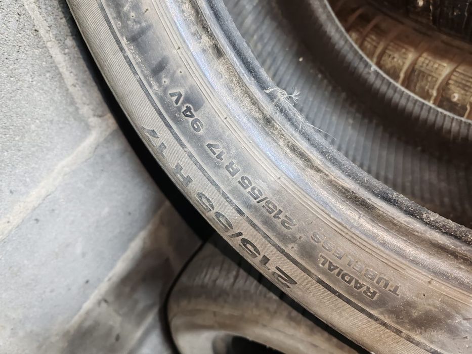 Продам резину 215.55r17