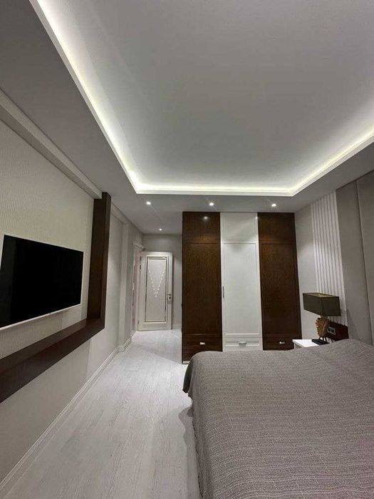 Сдается новая трехкомнатная кв. в ЖК Новомосковская