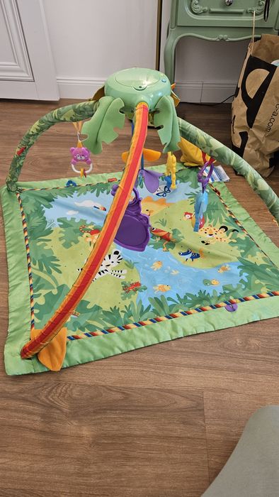 Centru activitati bebe/covoras  Fisher Price Rainforest Gym