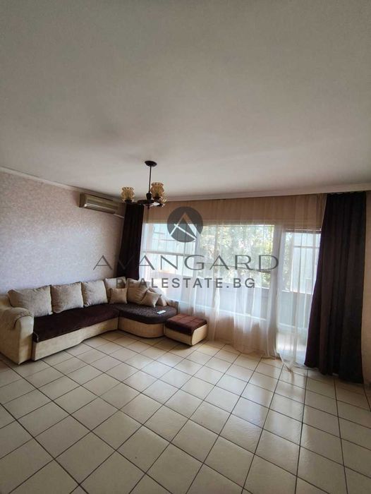 Продава се Тристаен апартамент в Пловдив, Кючук Париж - 64 кв.м за 1559 €/кв.м - Снимка #1