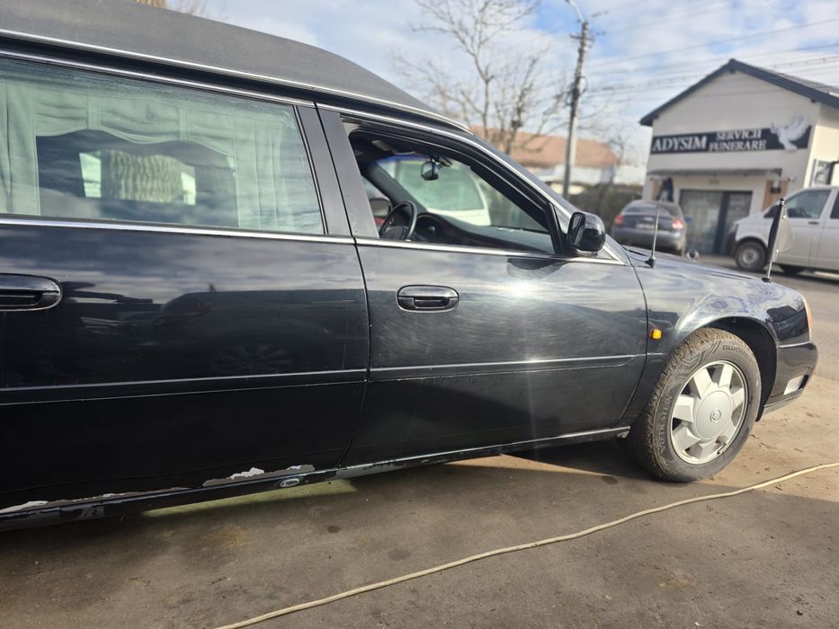 Cadillac deville dric funerar