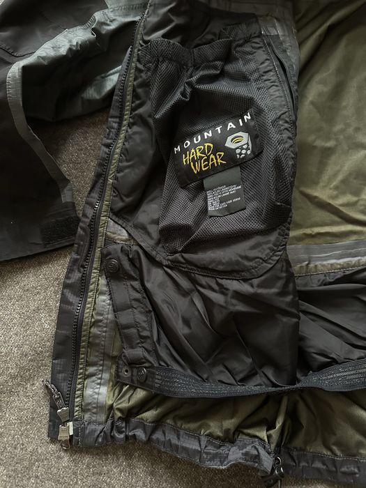 Geaca mountain hardwear gore-tex xcr