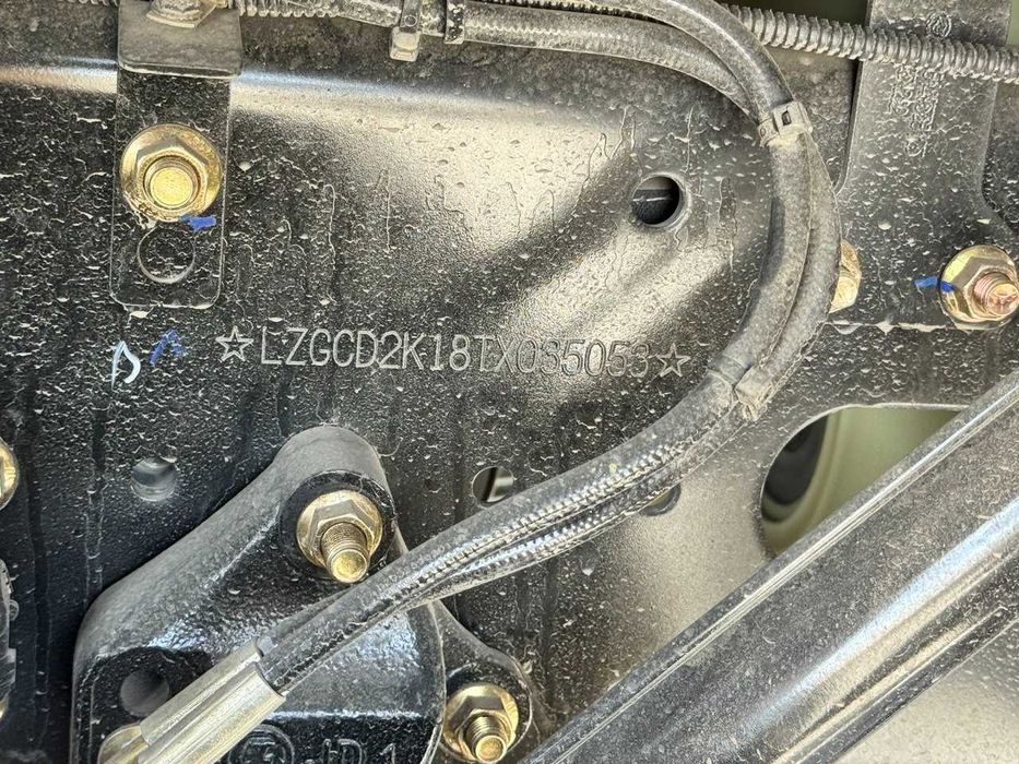 Водовоз Shacman 15 м³ –Weichai м, TAYYOR BOR Toshkentda