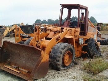 Dezmembrez Case 621DXT, 621D, 621E, 621F, 621G – piese utilaj