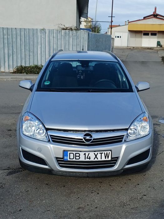 Astra h 1.7 cdti 110 cai an 2009