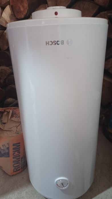 Vând boiler Bosch