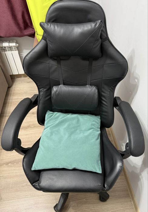 Компьютерное кресло