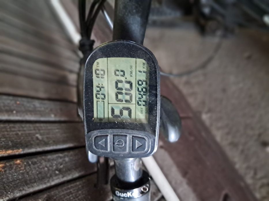 Продам велосипед с электроприводом