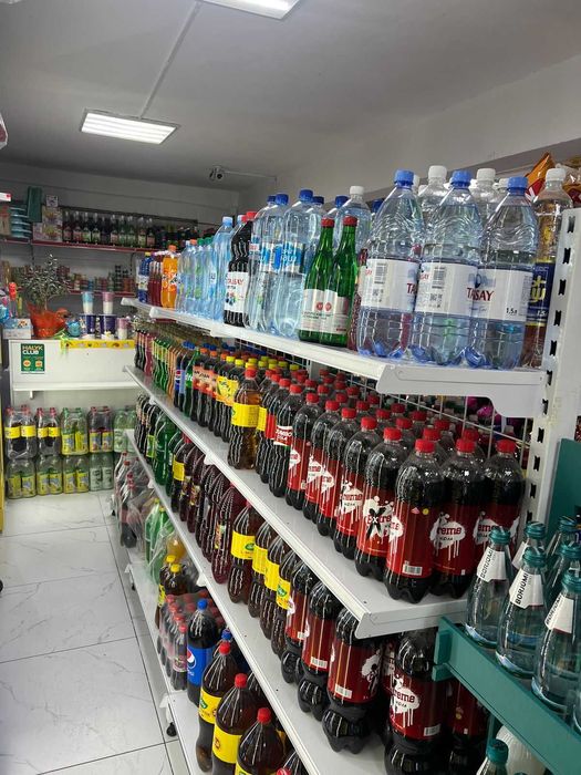 Магазин с товаром продам