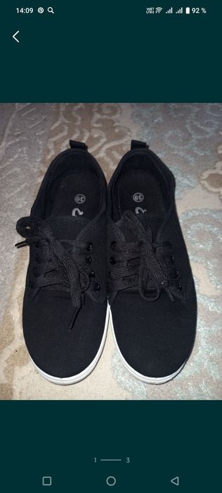 Продам обувь женскую.