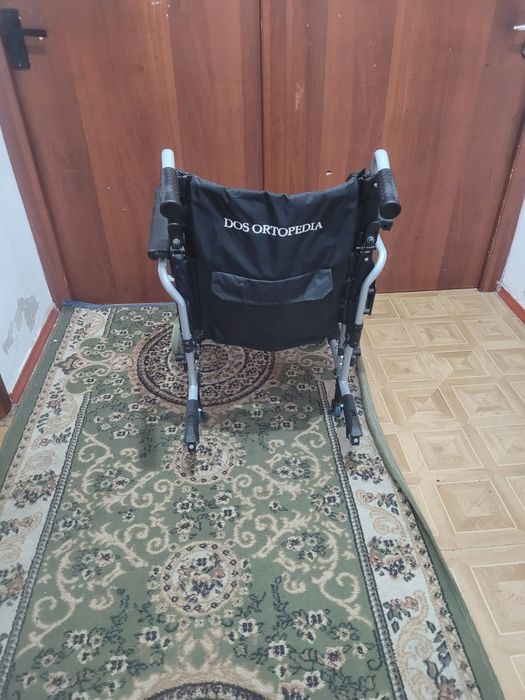 Инвалидная коляска