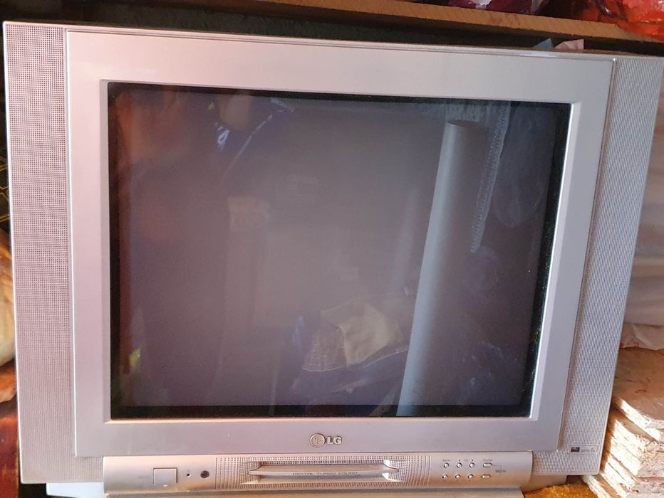 LG - телевизор б/у