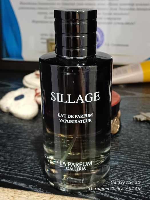 Продам Парфюм Sillage