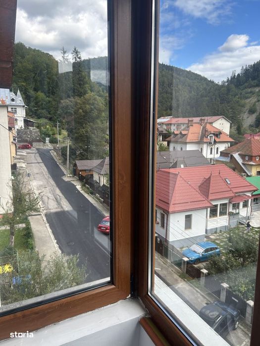 Apartament 2 camere, 49 mp, oraa Busteni