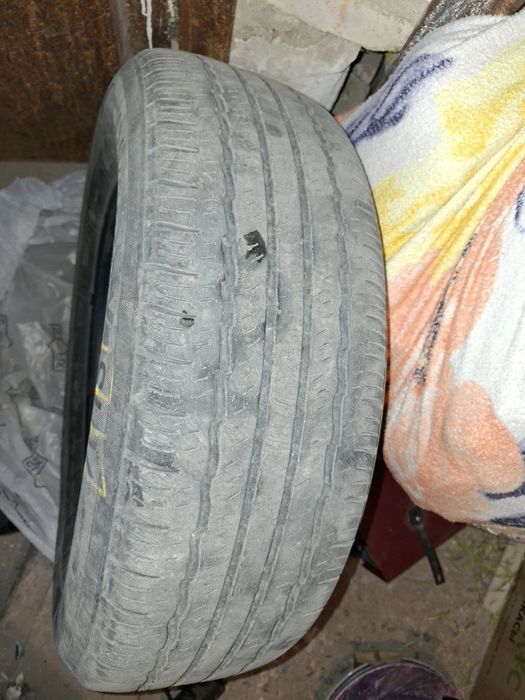 Шины летные три штуки