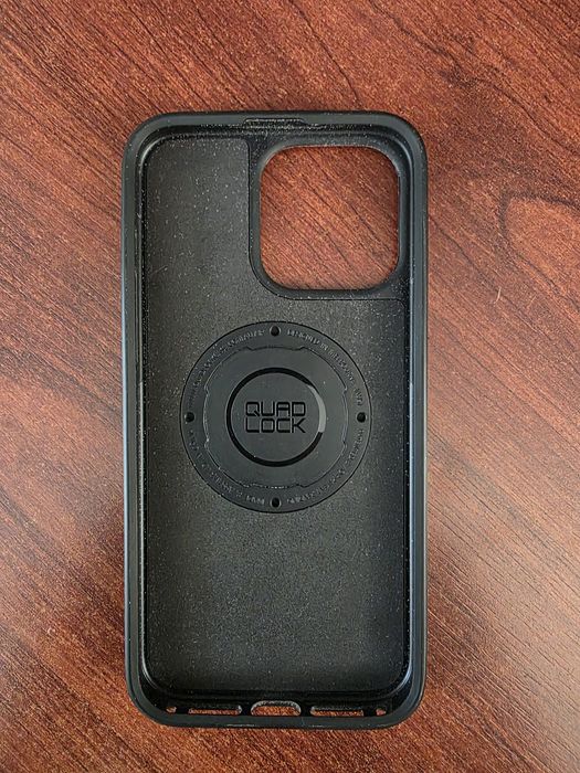 Husa QuadLock iPhone 15 Pro Max