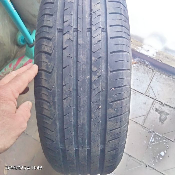Продам резину летнюю