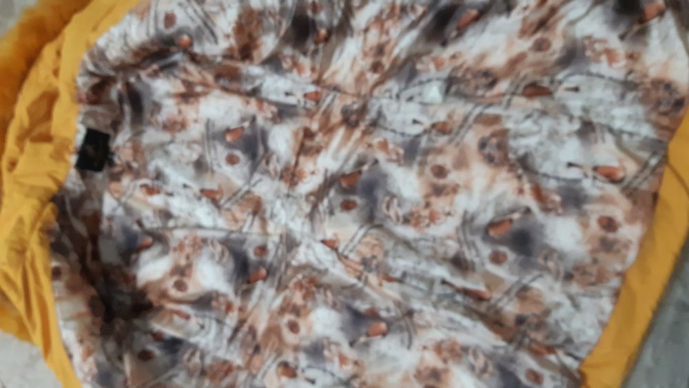 Куртка оранжевая S р-р