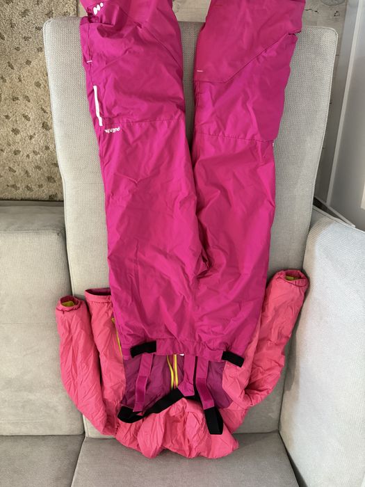 Costum de ski roz