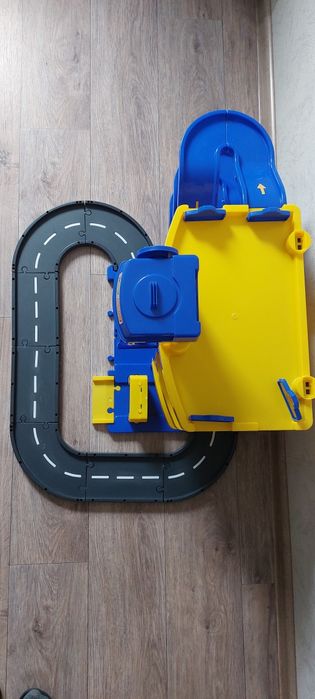 Паркинг JET для машинок