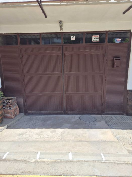 Гаражна врата, 6кв.м
