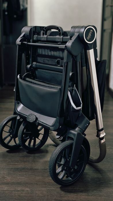 Детская коляска прогулочная Kidilo D900